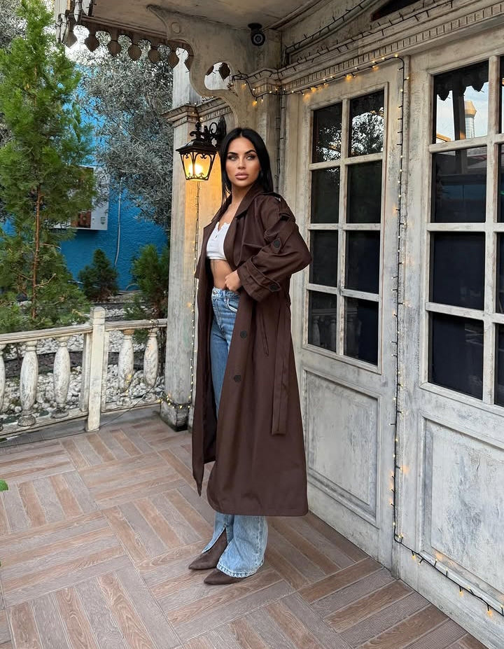 Karipkız Moda Kahverengi Apoletli Trençkot Yan Duruş